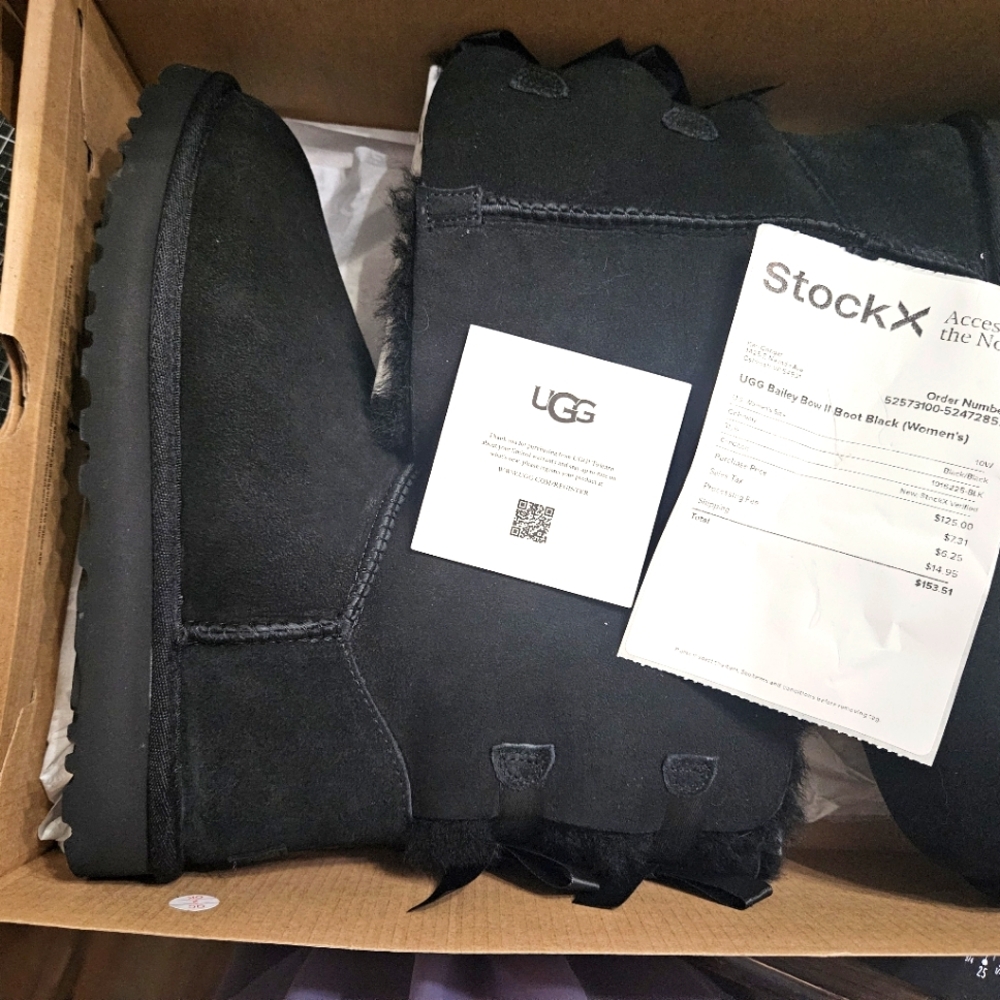 UGG Bailey Boots Woman's size 10